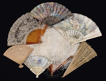 Ventaglio-giapponese-con-astuccio-collezione-Whitaker-XIX-secolo